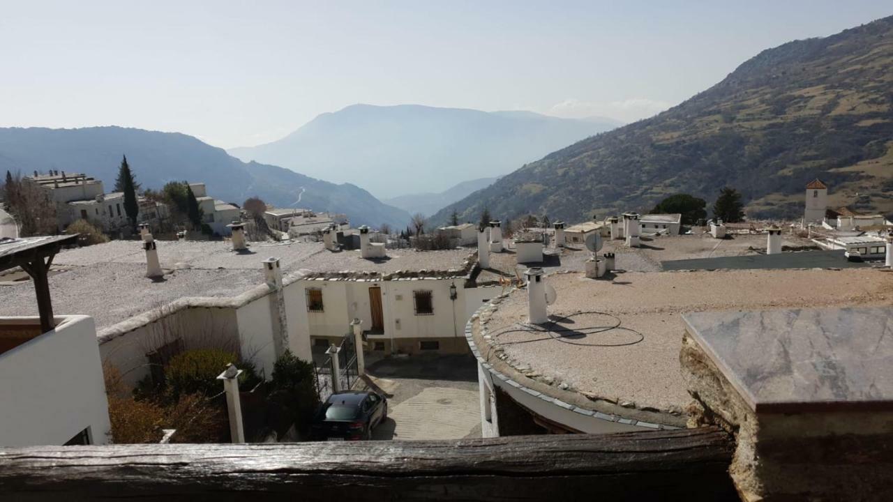 Hostal Ruta De Las Nieves Capileira Luaran gambar