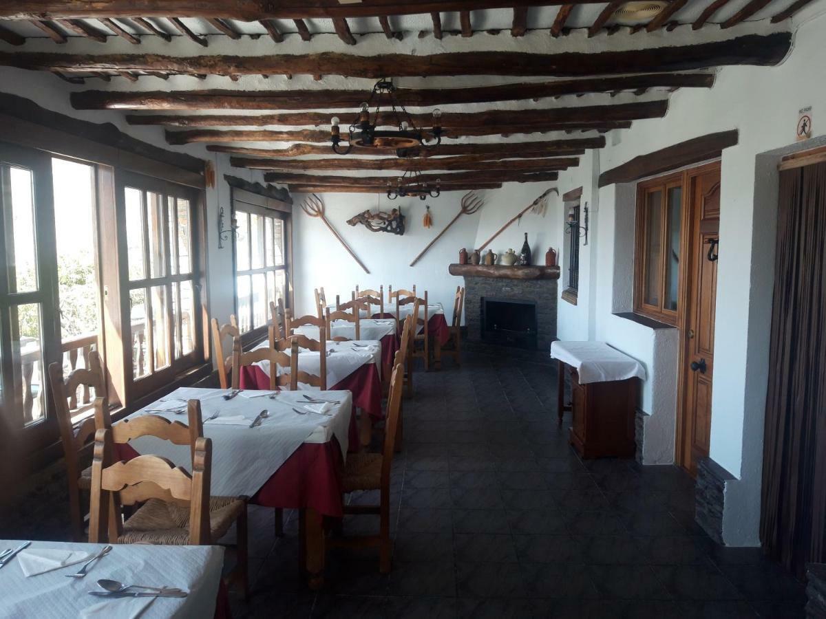 Hostal Ruta De Las Nieves Capileira Luaran gambar